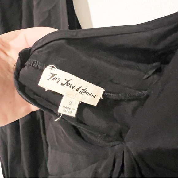 For Love & Lemons Georgi Open Back Tie Sleeve Low V Front Jumpsuit Black Small - Picture 11 of 13